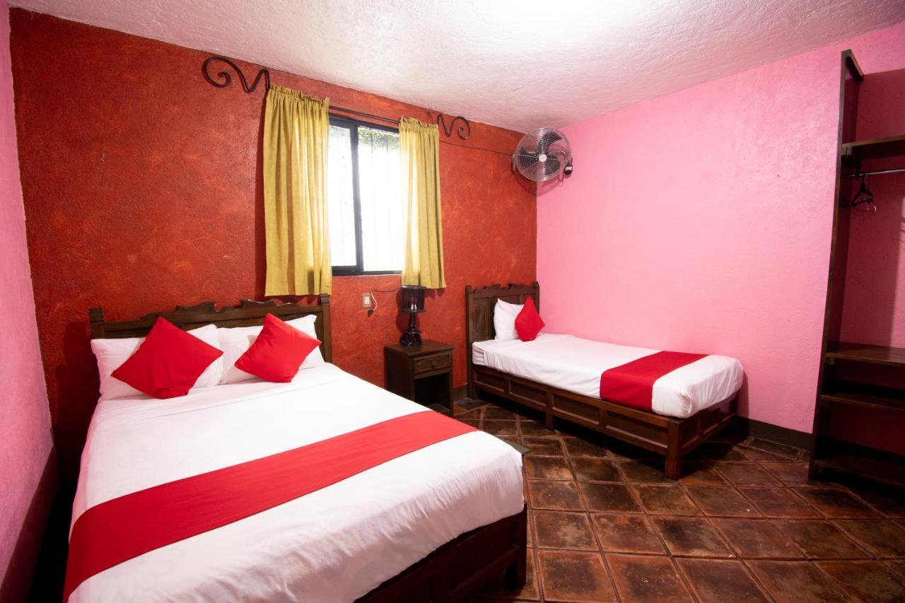 Hotel Marmil Malinalco Buitenkant foto
